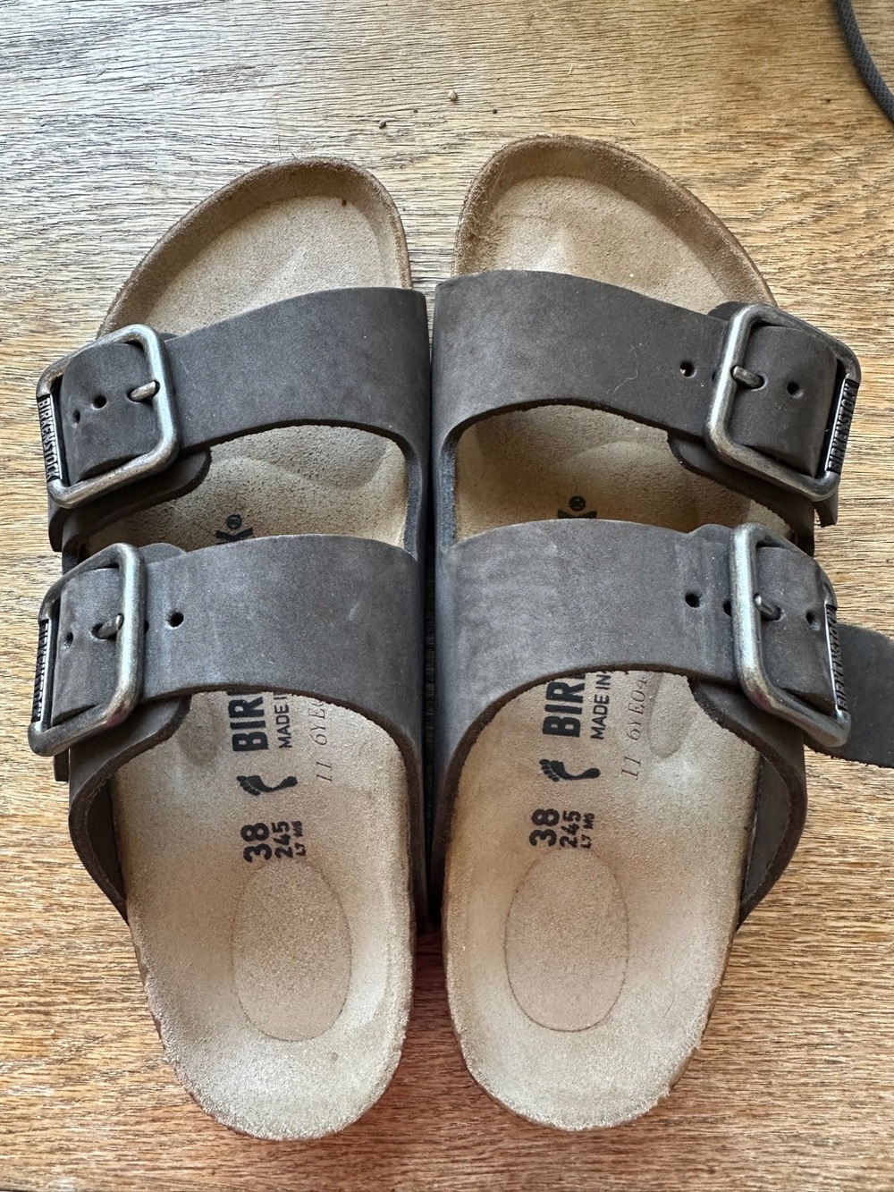 Birkenstock Arizona Wire Buckle 38 narrow (fits 7.5-8)